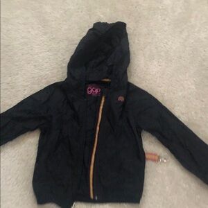GAP Kids black  windbreaker with Hood size S (6-7)